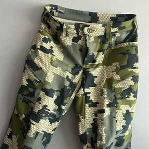 Kuiu attack pants
